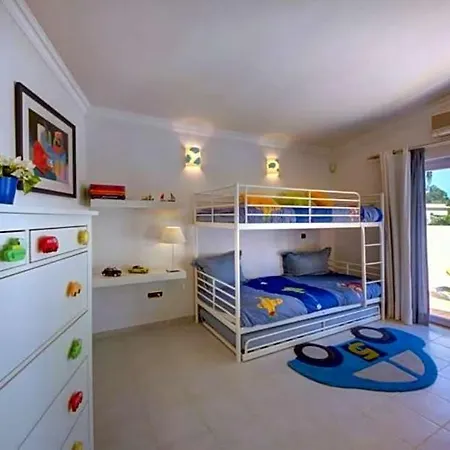 Alvor Sleeps 8 Pool Air Con Wifi Villa Portimão