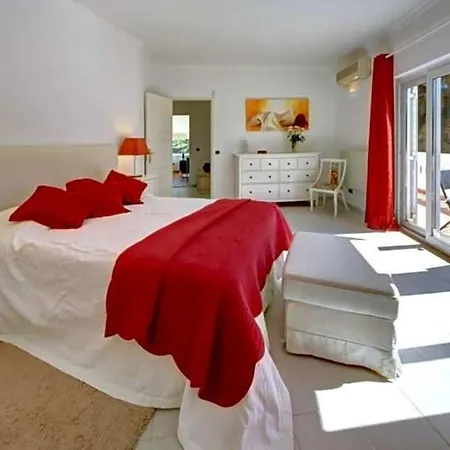 Alvor Sleeps 8 Pool Air Con Wifi Portimão