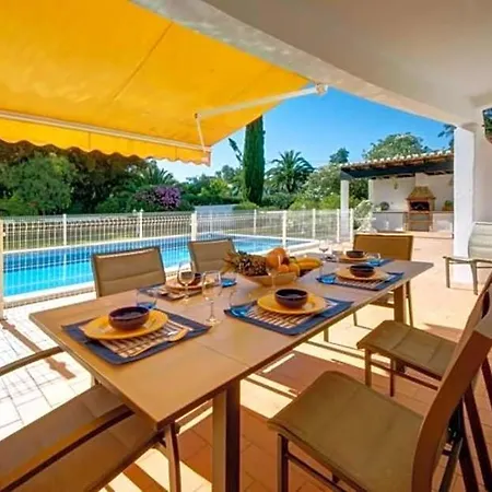 Alvor Sleeps 8 Pool Air Con Wifi *