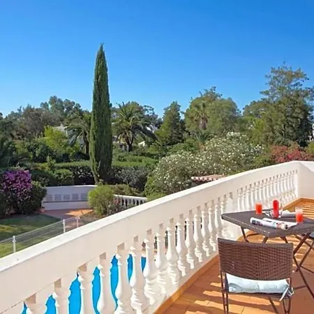 Alvor Sleeps 8 Pool Air Con Wifi Villa